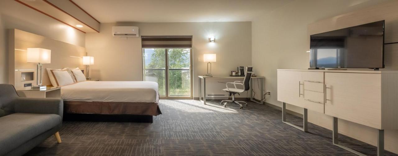 Quality Inn Sunshine Suites Terrace Zewnętrze zdjęcie