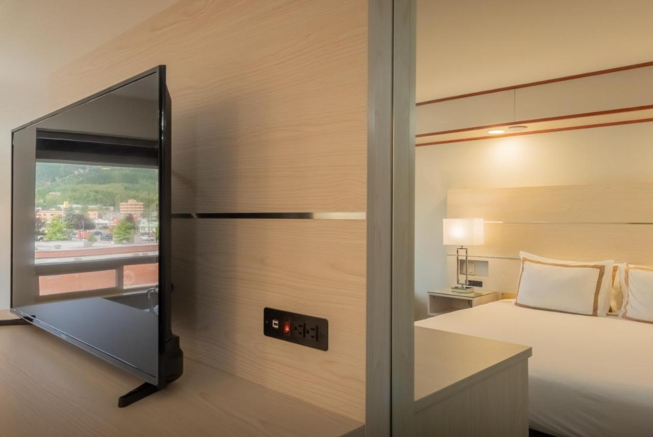 Quality Inn Sunshine Suites Terrace Zewnętrze zdjęcie