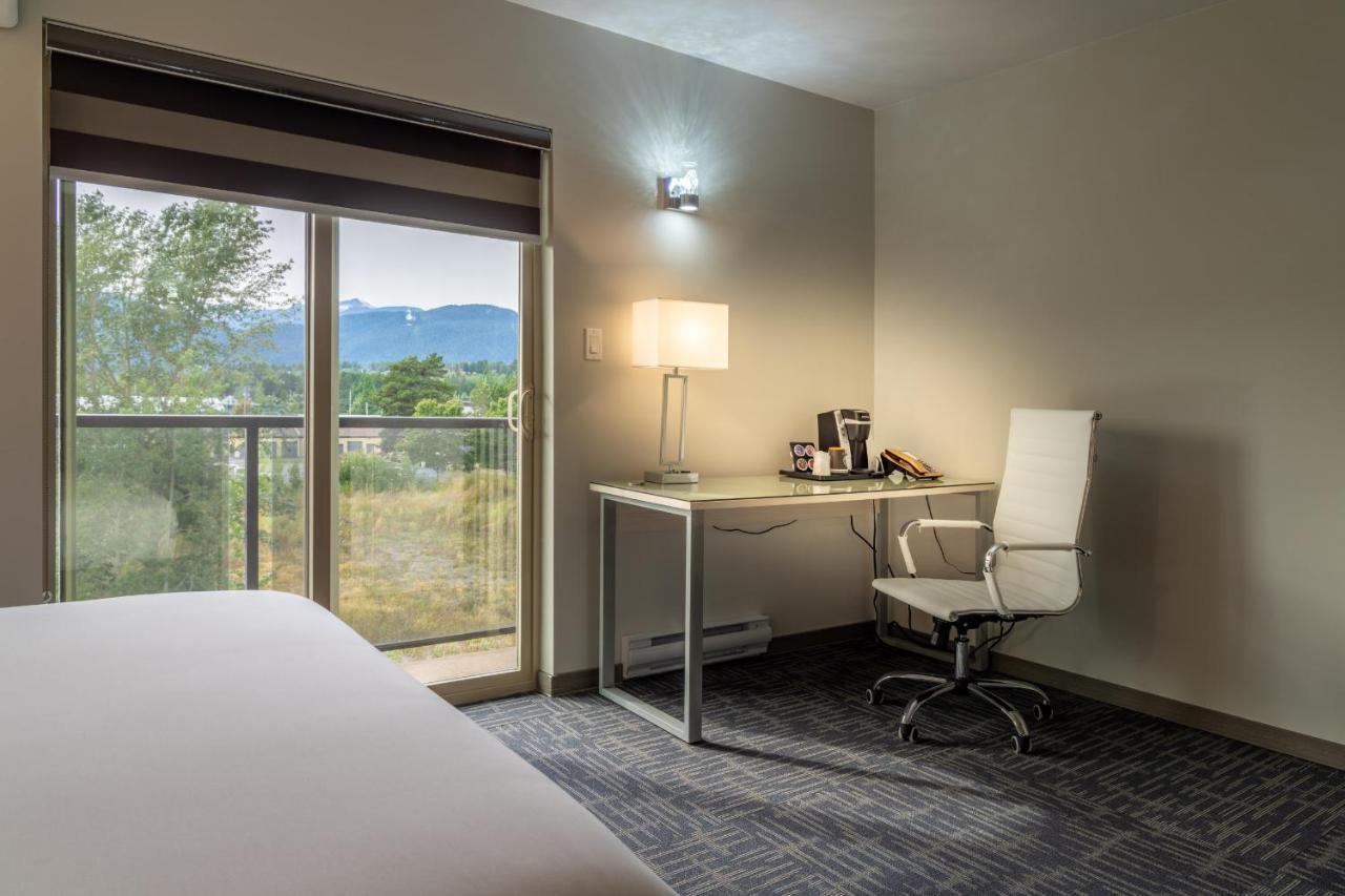Quality Inn Sunshine Suites Terrace Zewnętrze zdjęcie